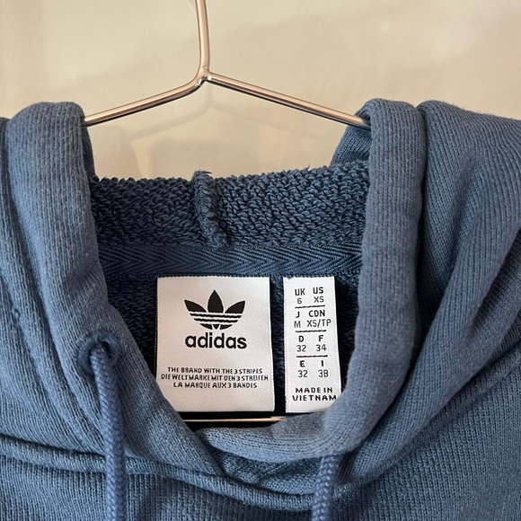 Women's Adidas Originals Cropped Hoodie Sweatshirt - Picture 2 of 3